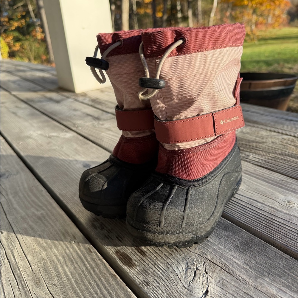 Columbia Kids' Red and Pink Snow Boots